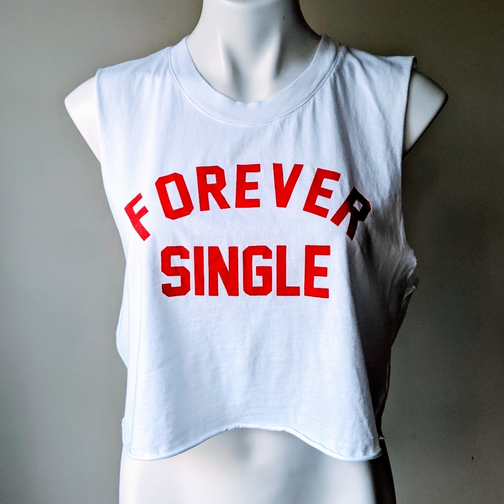 Private Party Forever Single Graphic Crop Muscle Tee M NWT
